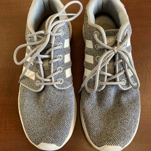 Adidas cloud foam shoes